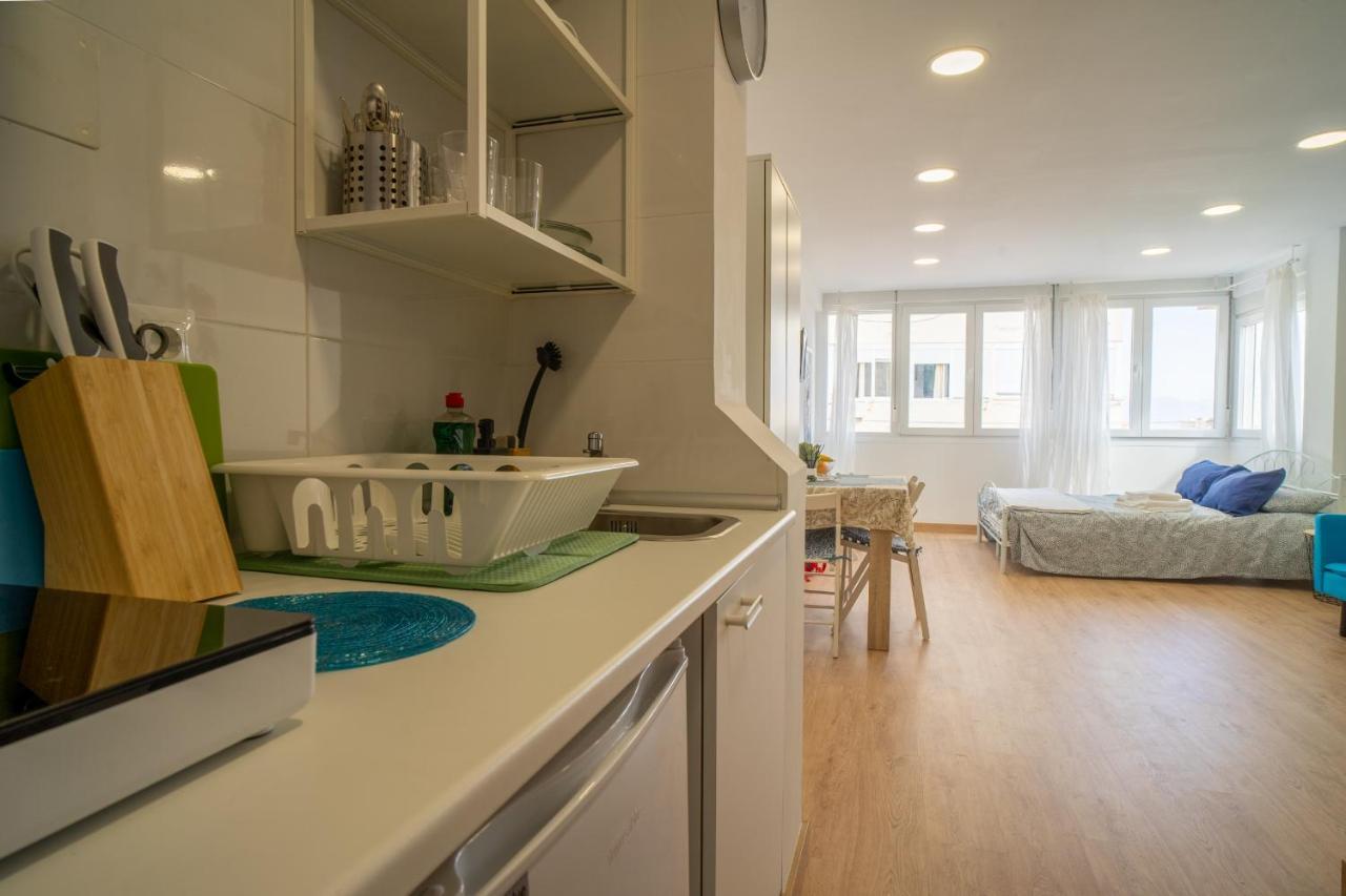 Apt. P/3 10' From The Beach W/Wifi In Torremolinos Luaran gambar