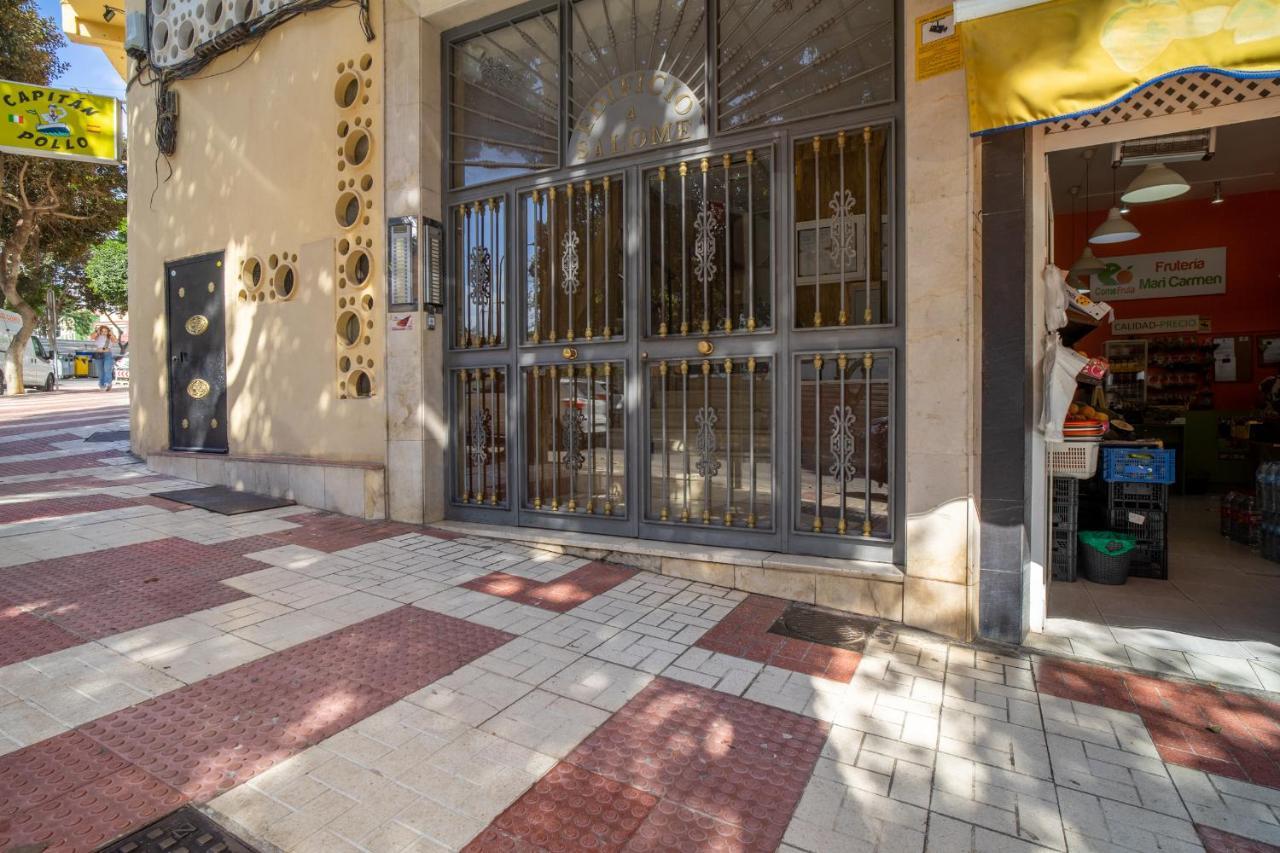 Apt. P/3 10' From The Beach W/Wifi In Torremolinos Luaran gambar